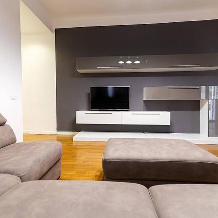 Casa Di Dada - Statua Apartment Палермо Екстериор снимка