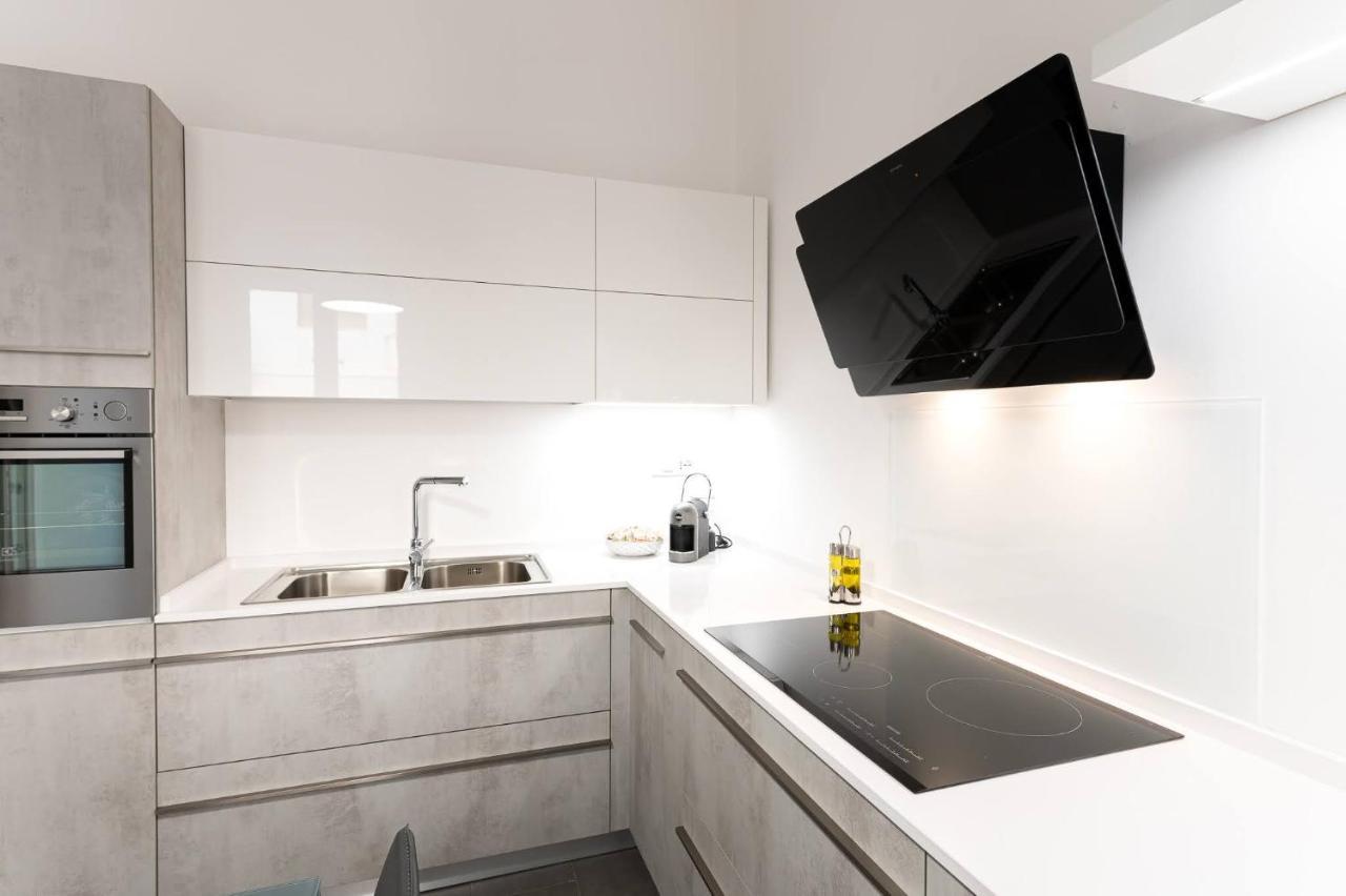 Casa Di Dada - Statua Apartment Палермо Екстериор снимка