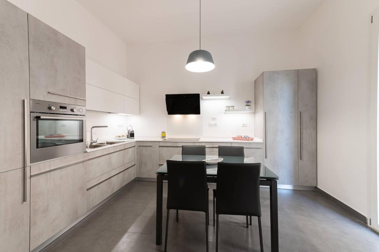 Casa Di Dada - Statua Apartment Палермо Екстериор снимка